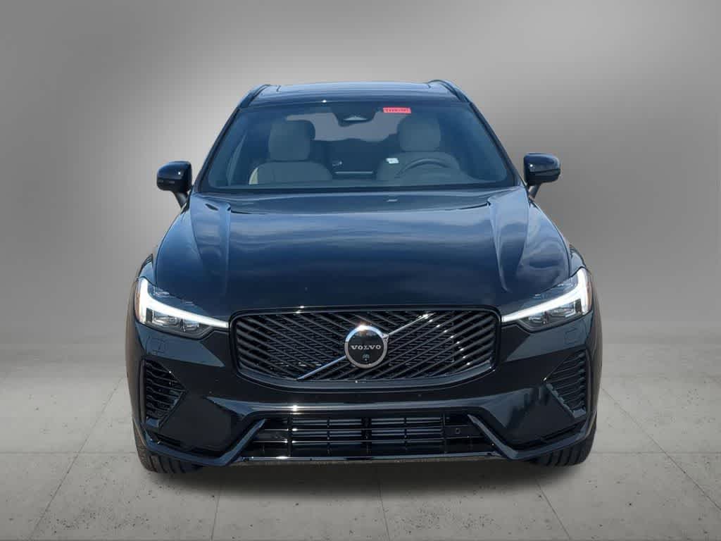 Thumbnail: 2026 Volvo XC60 - 9