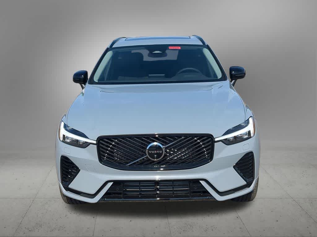 Thumbnail: 2026 Volvo XC60 - 9