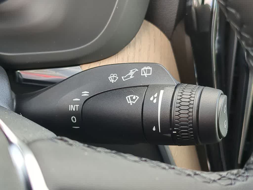 Thumbnail: 2026 Volvo XC60 - 24