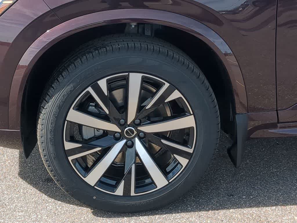 Thumbnail: 2026 Volvo XC90 - 13