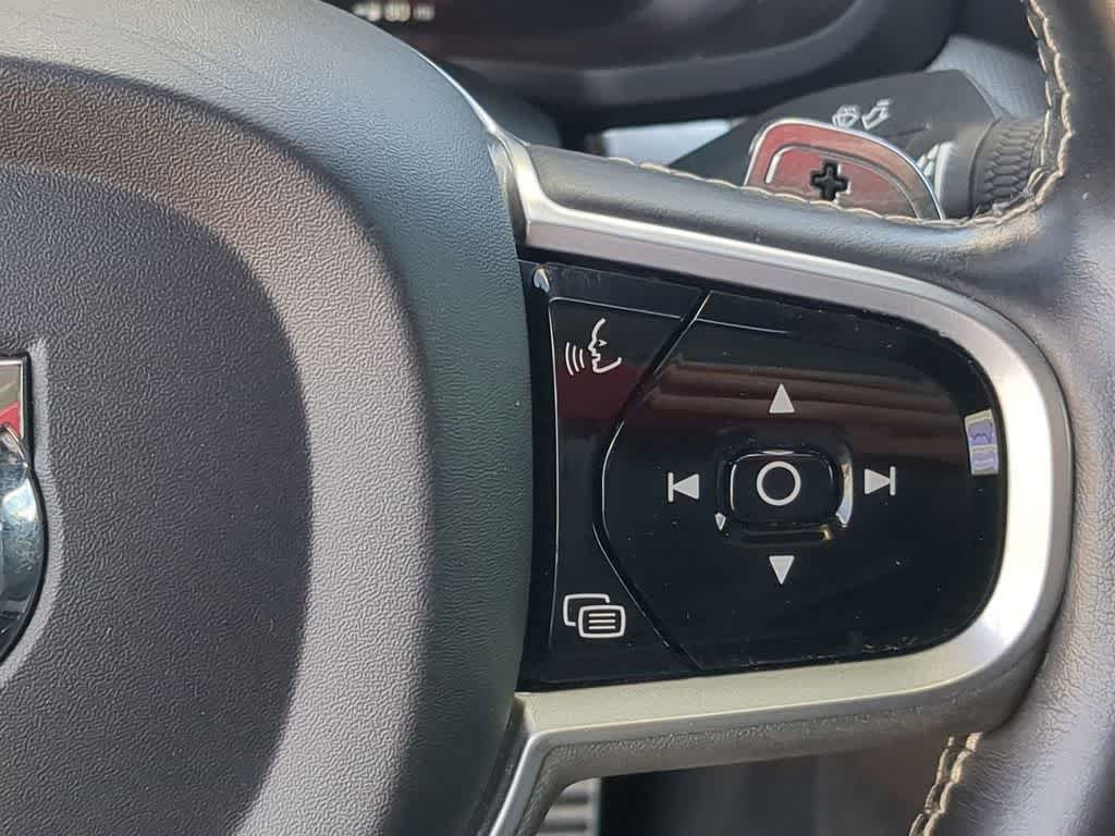 Thumbnail: 2019 Volvo S60 - 23