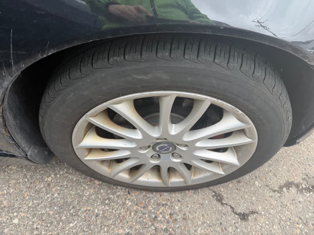 Thumbnail: 2011 Volvo S40 - 12