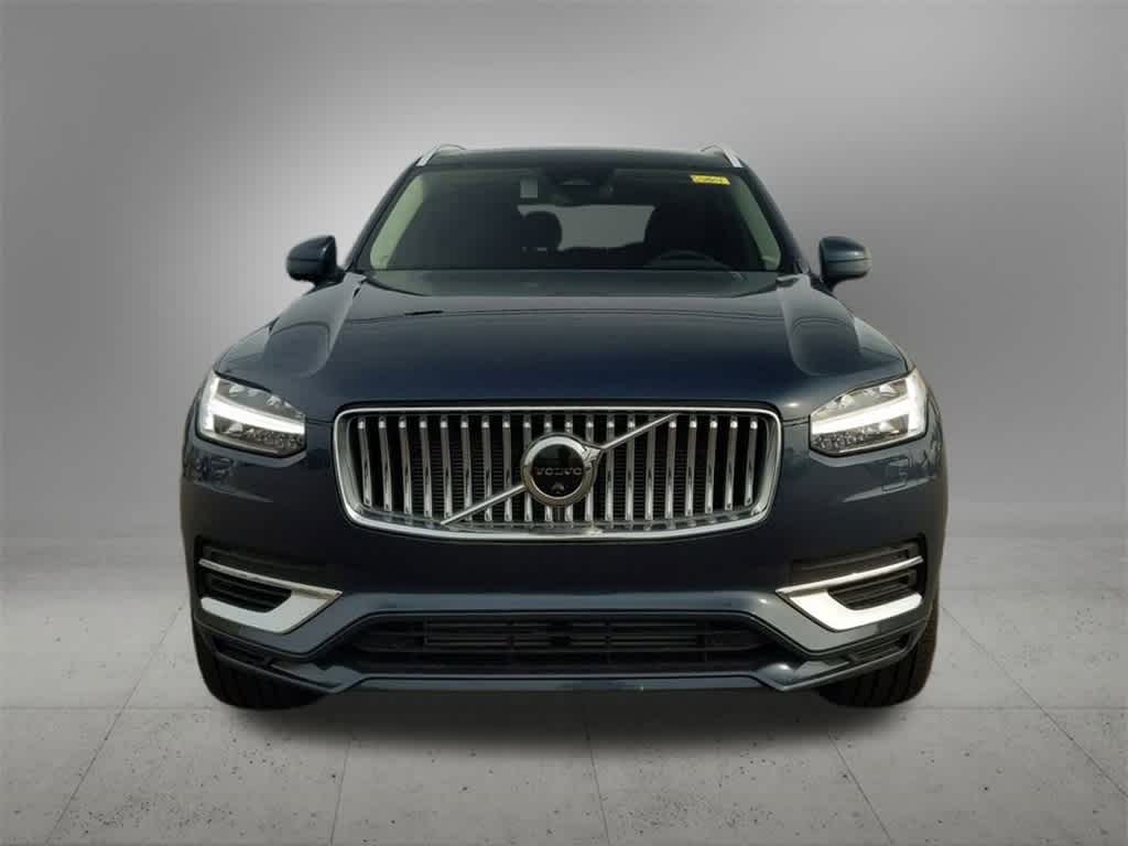 Thumbnail: 2025 Volvo XC90 - 9