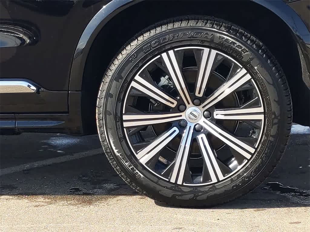 Thumbnail: 2025 Volvo XC90 - 13