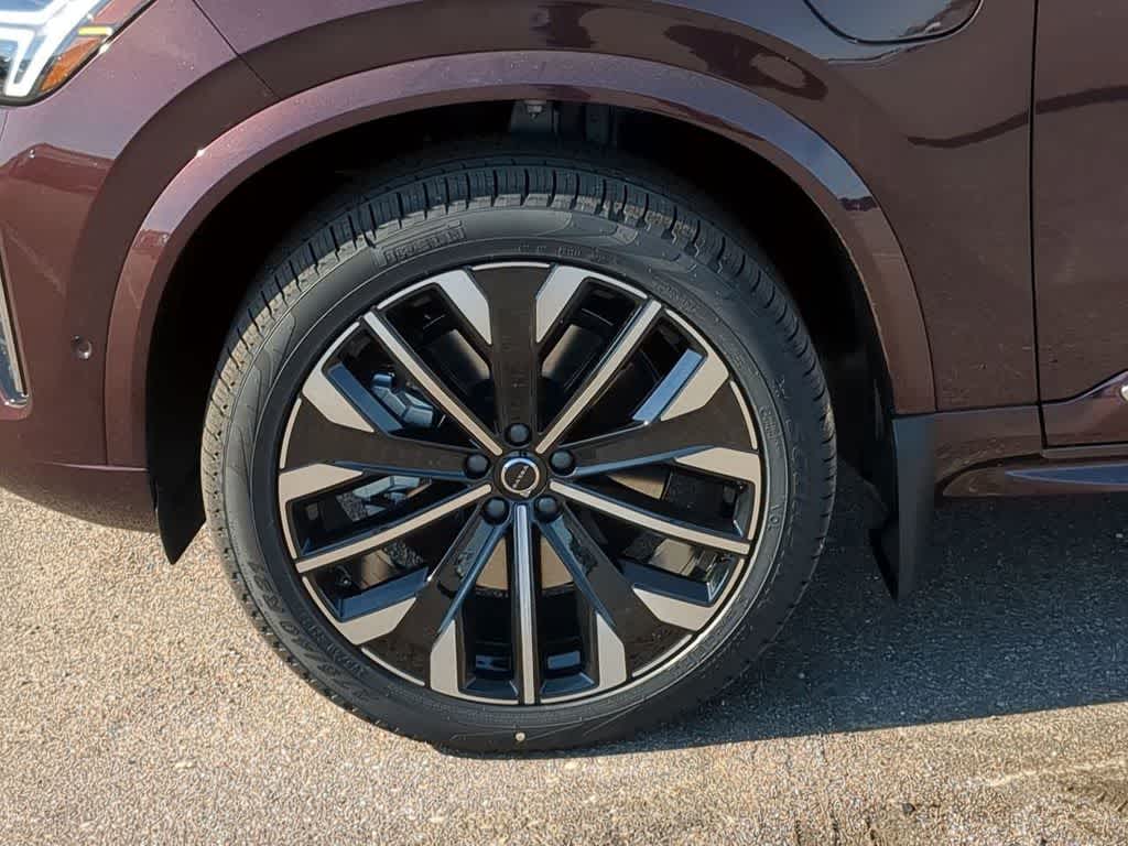 Thumbnail: 2026 Volvo XC90 - 13