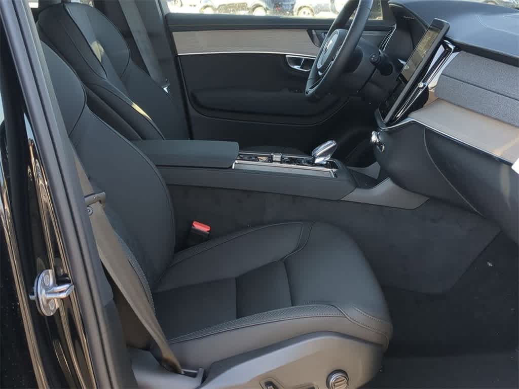 Thumbnail: 2026 Volvo XC90 - 20