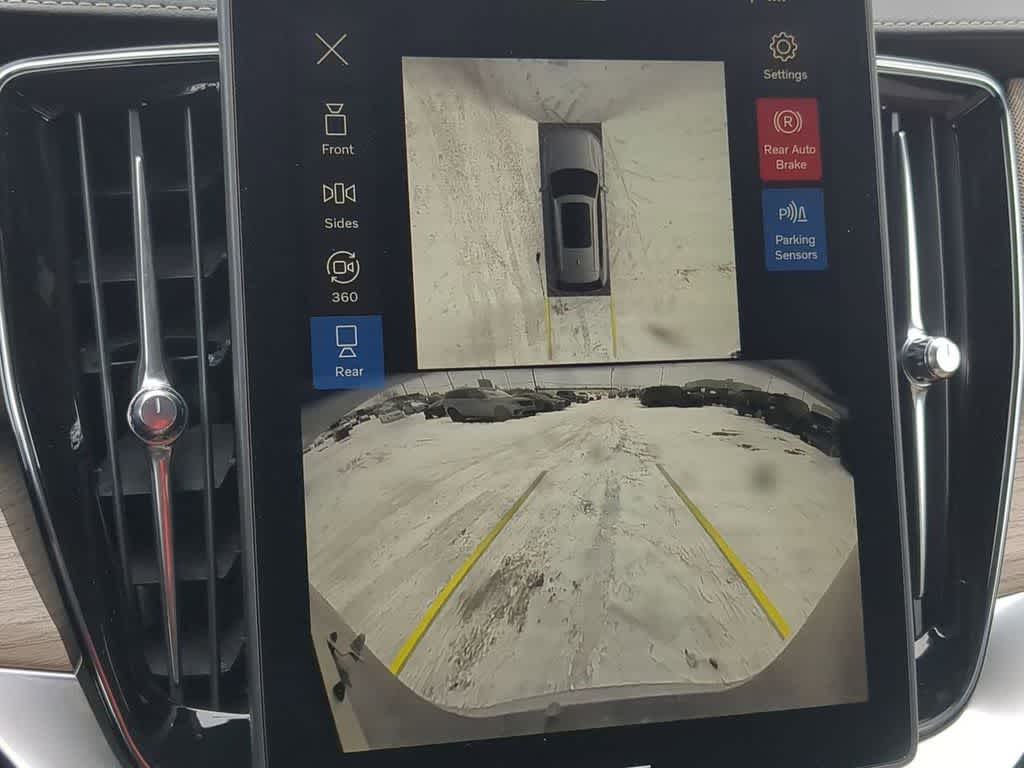 Thumbnail: 2026 Volvo XC90 - 28