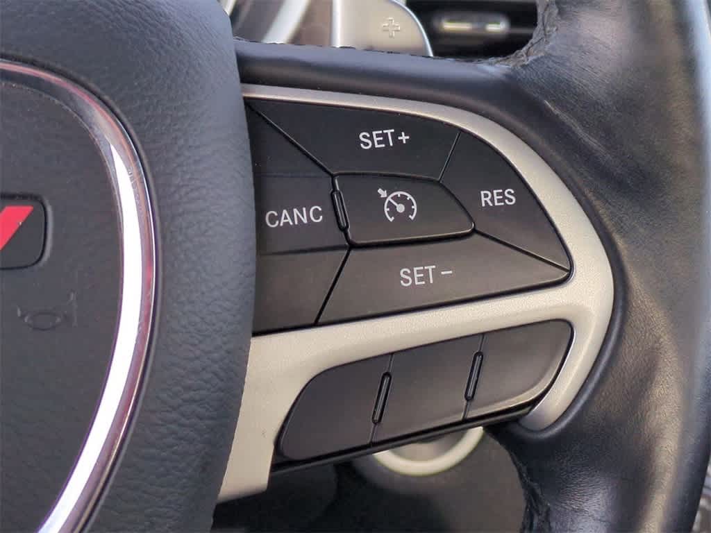 Thumbnail: 2016 Dodge Charger - 24