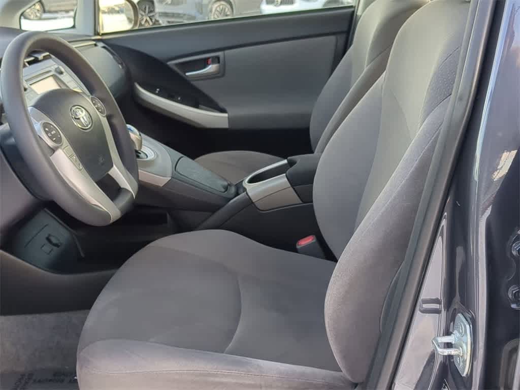 Thumbnail: 2014 Toyota Prius - 15