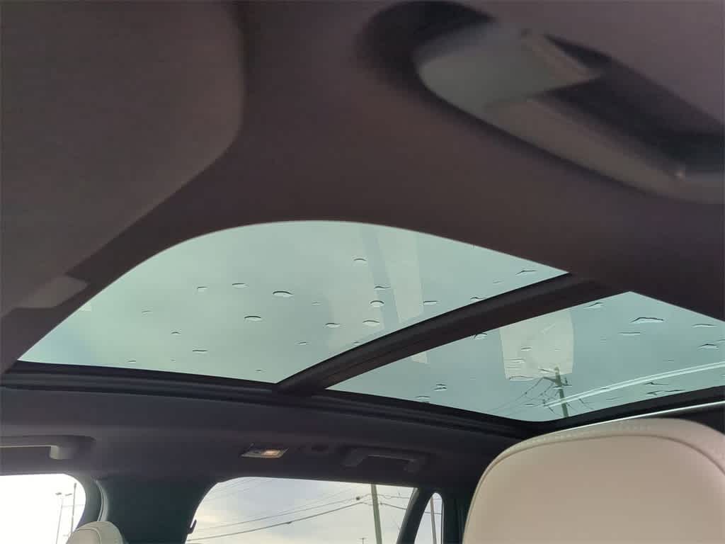 Thumbnail: 2026 Volvo XC90 - 19