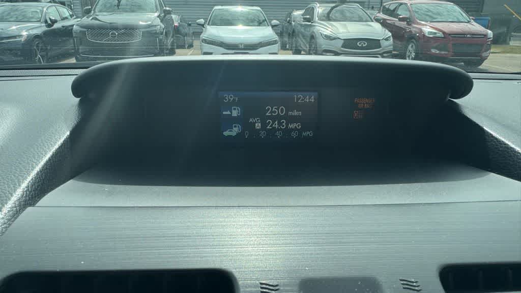 Thumbnail: 2015 Subaru Forester - 20