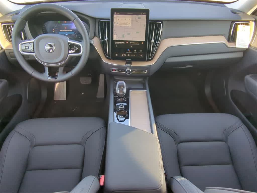 Thumbnail: 2026 Volvo XC60 - 14