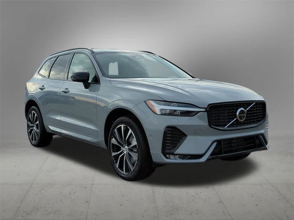 Thumbnail: 2025 Volvo XC60 - 8