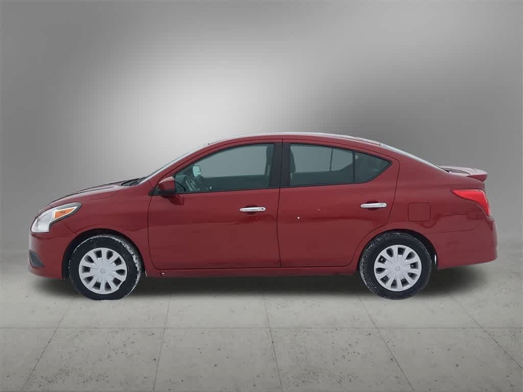 Thumbnail: 2019 Nissan Versa - 3