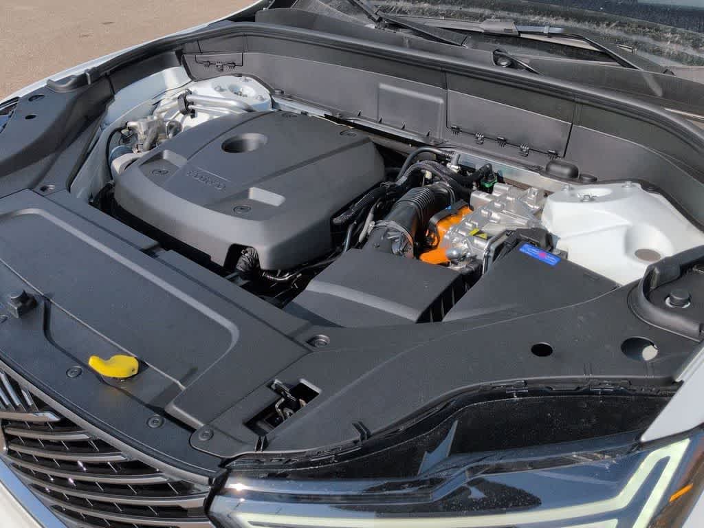 Thumbnail: 2026 Volvo XC90 - 14