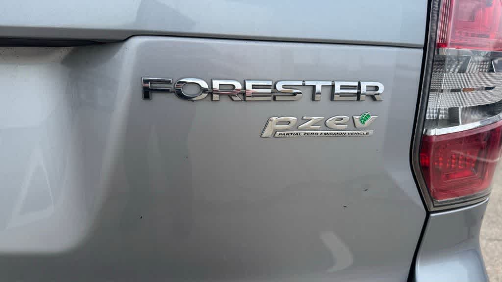 Thumbnail: 2015 Subaru Forester - 13