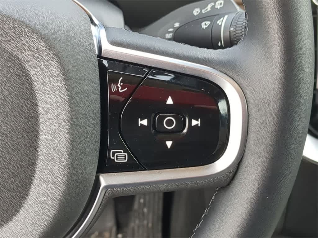 Thumbnail: 2026 Volvo XC90 - 23