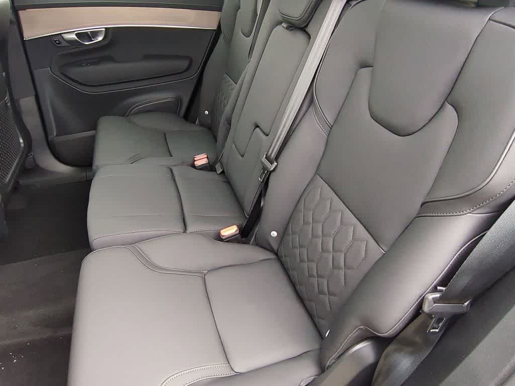 Thumbnail: 2026 Volvo XC90 - 18