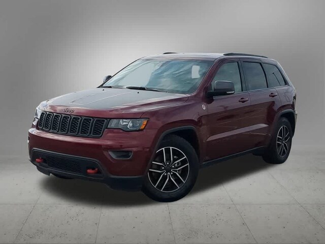 Used 2020 Jeep Grand Cherokee Trailhawk V-6 cyl 4x4 in Troy, MI