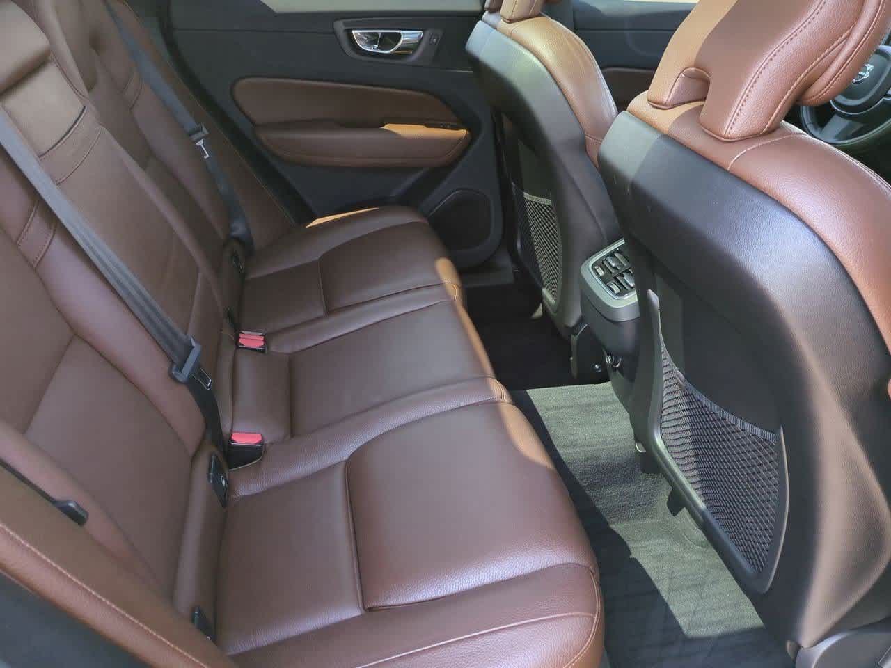Thumbnail: 2019 Volvo XC60 - 20