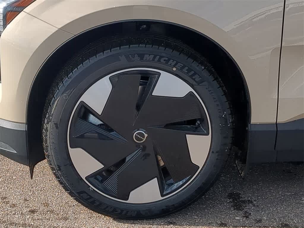 Thumbnail: 2026 Volvo EX30 - 13