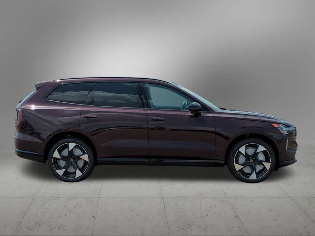 Thumbnail: 2025 Volvo EX90 - 7