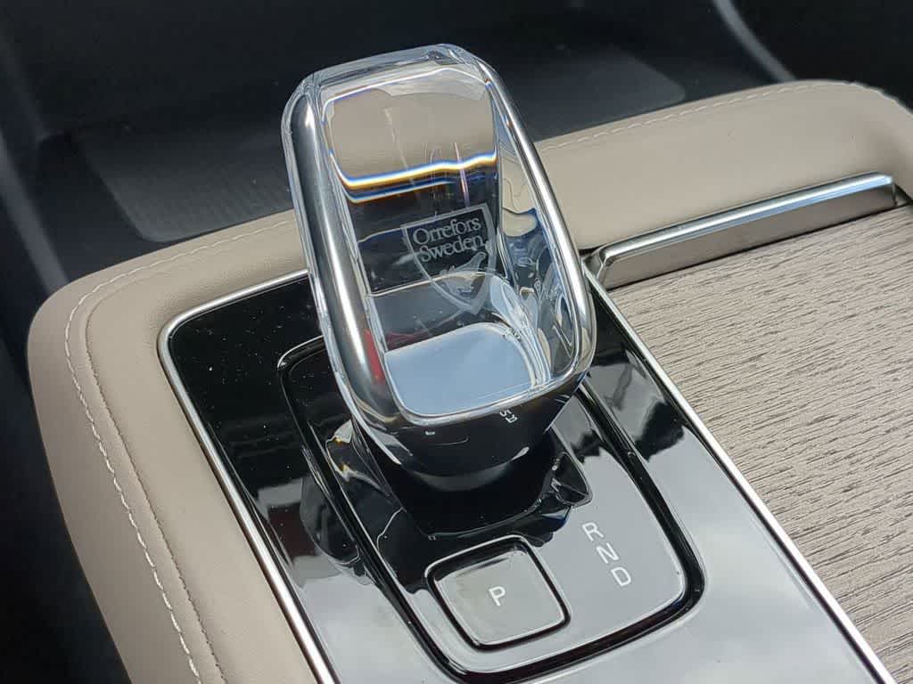 Thumbnail: 2026 Volvo XC90 - 30