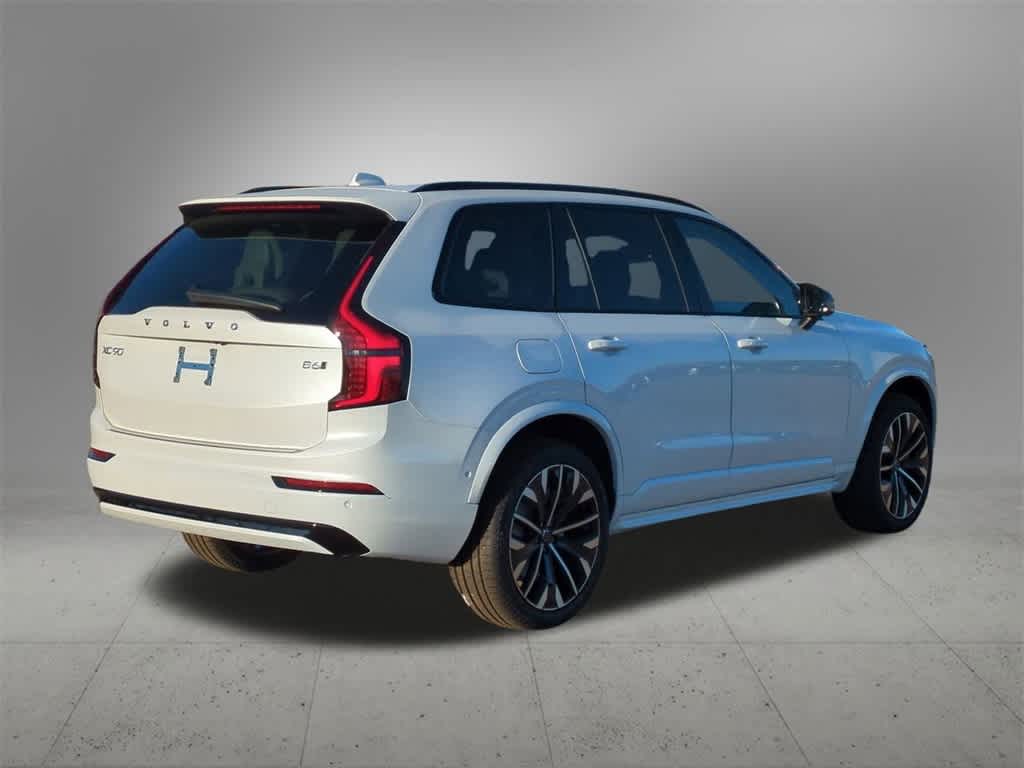 Thumbnail: 2026 Volvo XC90 - 6