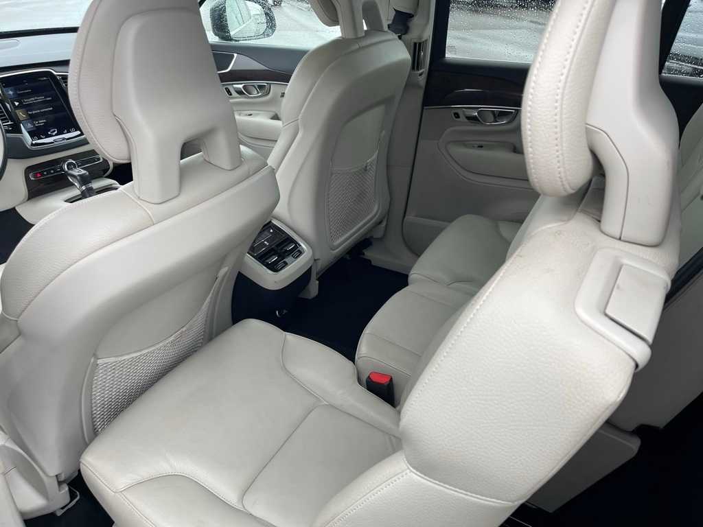 Thumbnail: 2016 Volvo XC90 - 16
