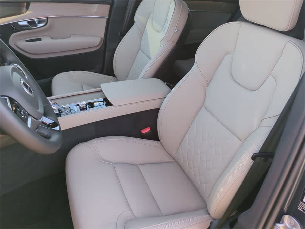 Thumbnail: 2026 Volvo XC90 - 14