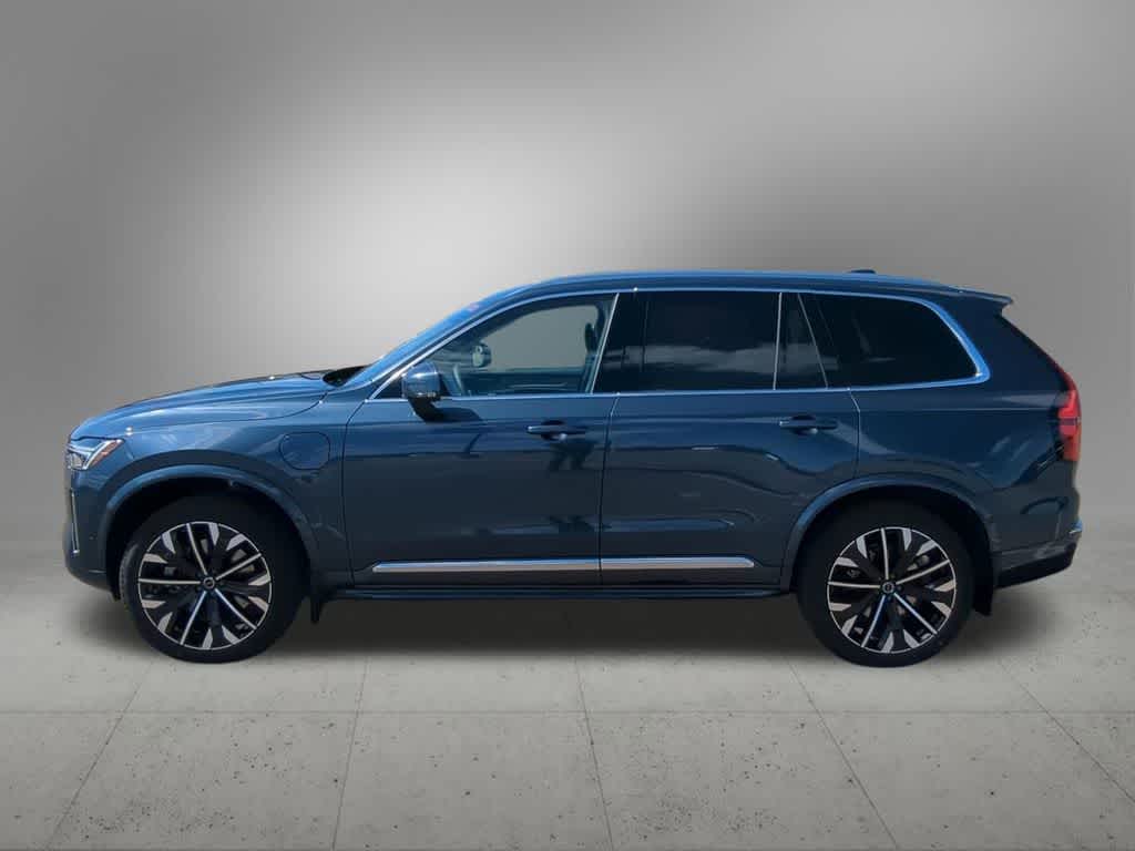 Thumbnail: 2026 Volvo XC90 - 3