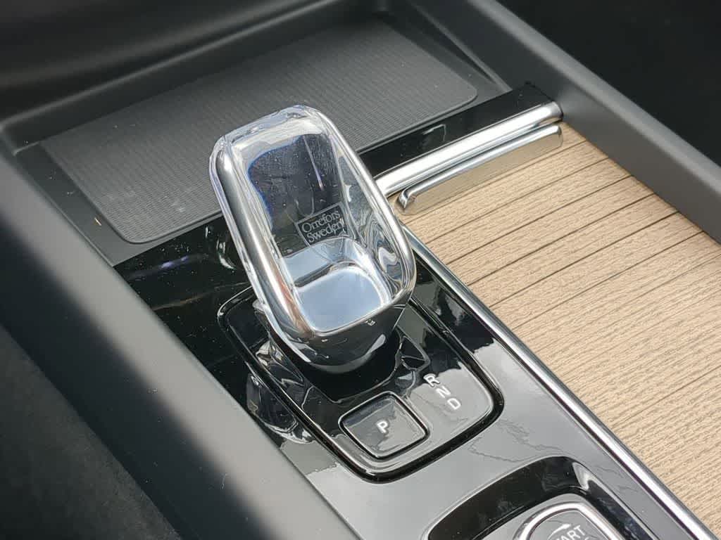Thumbnail: 2026 Volvo XC60 - 31