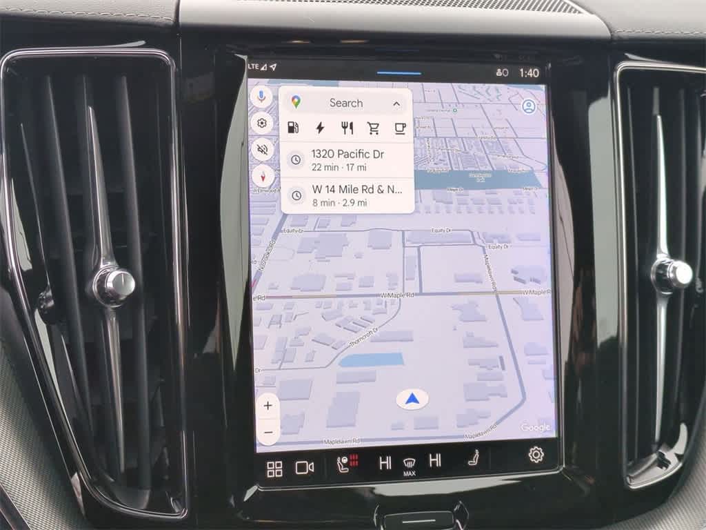 Thumbnail: 2025 Volvo XC60 - 21