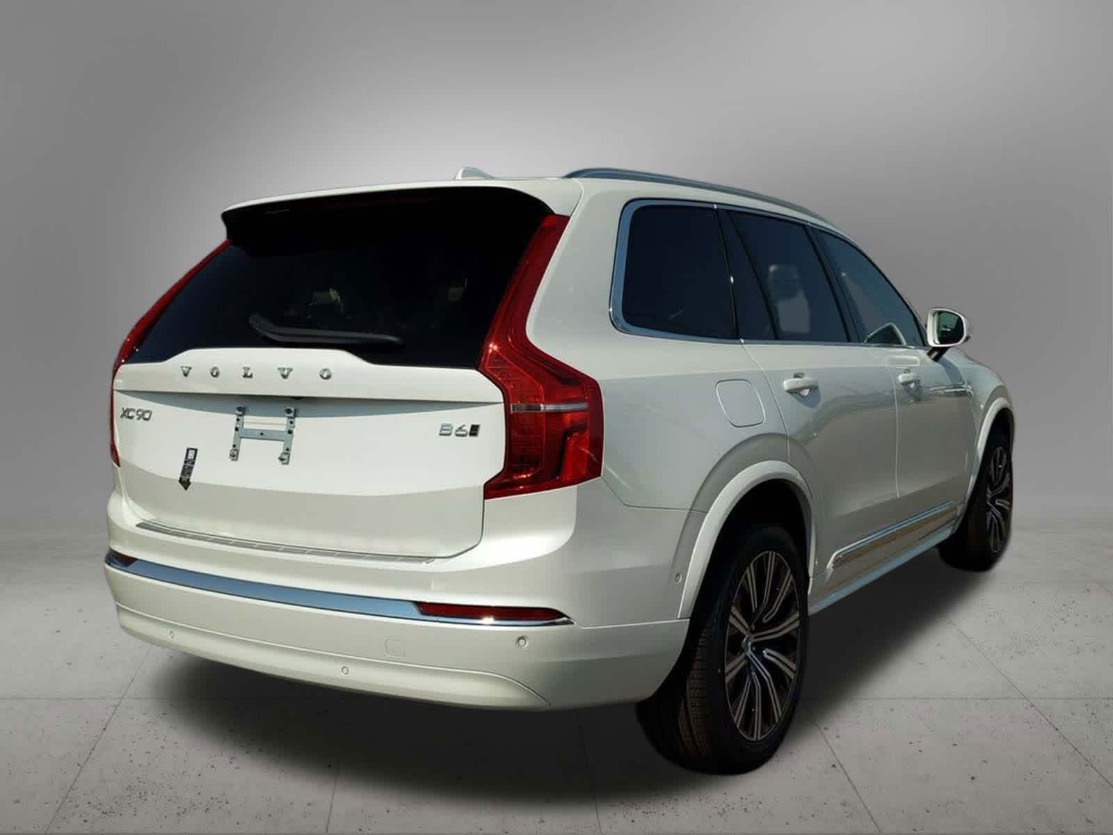 Thumbnail: 2025 Volvo XC90 - 6