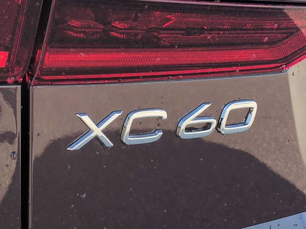 Thumbnail: 2026 Volvo XC60 - 12