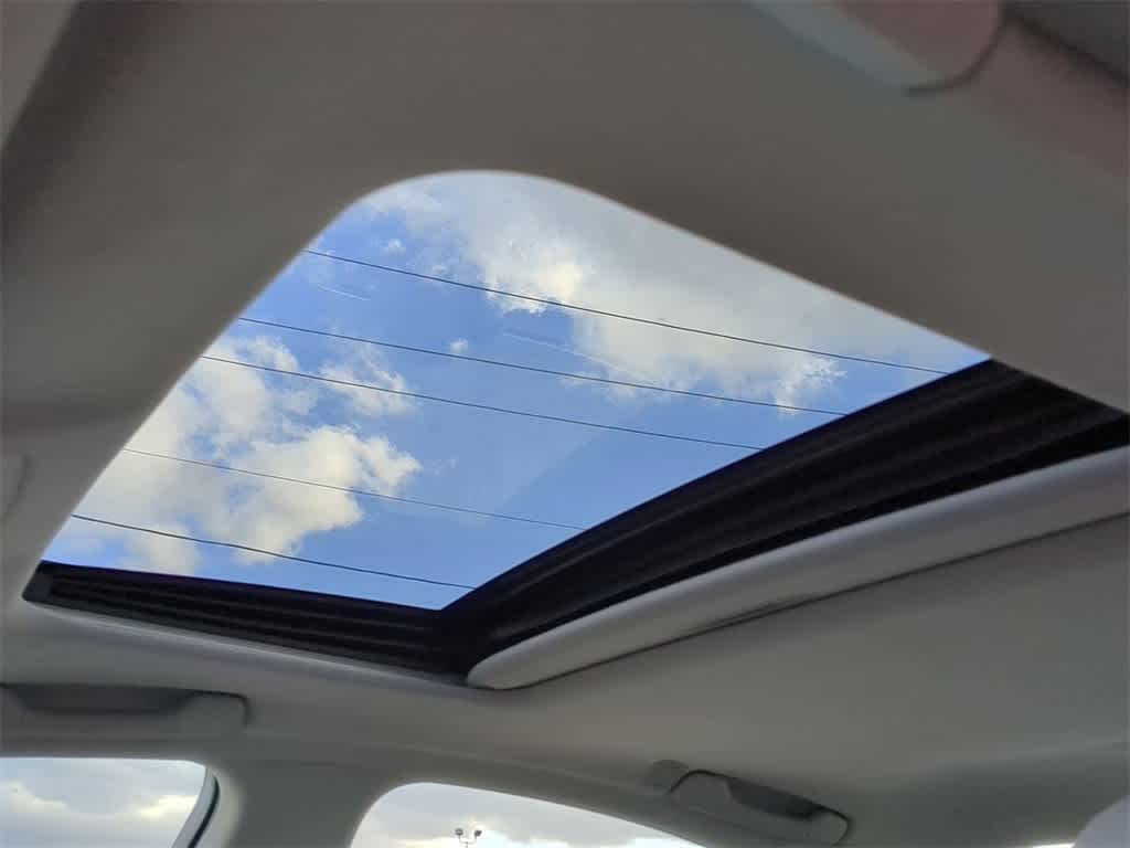 Thumbnail: 2010 Lexus IS - 18