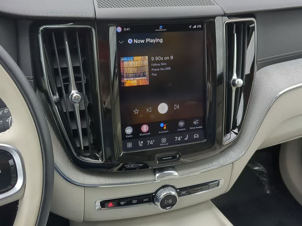 Thumbnail: 2025 Volvo XC60 - 26