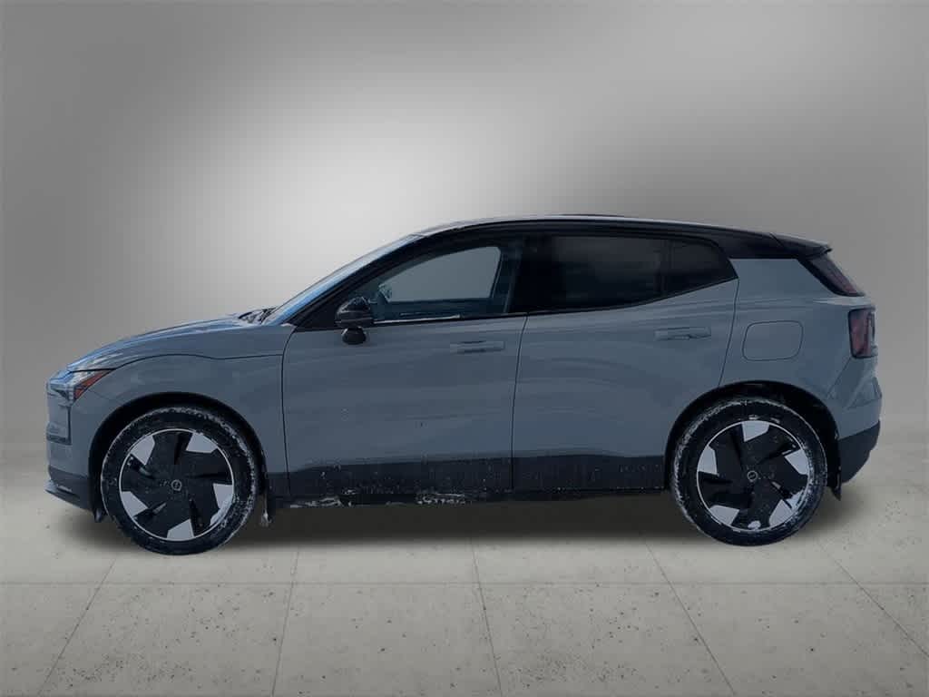 Thumbnail: 2026 Volvo EX30 - 3