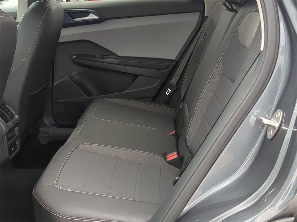 Thumbnail: 2024 Volkswagen Taos - 18