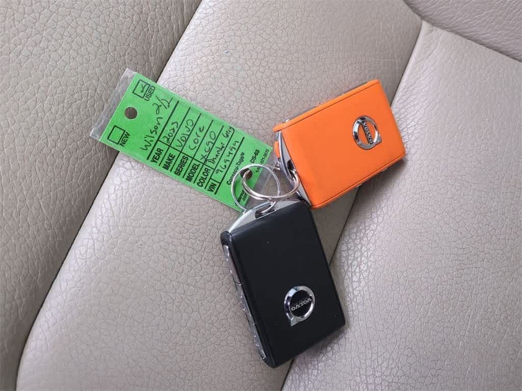 Thumbnail: 2023 Volvo XC90 - 33