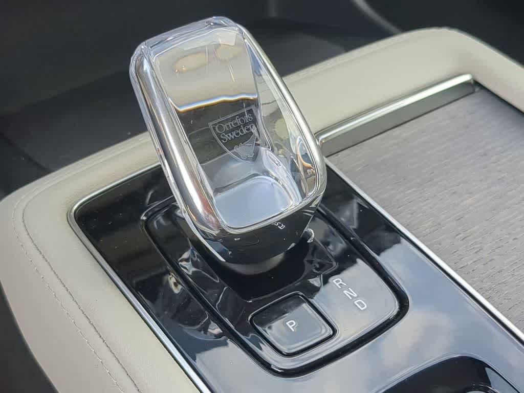 Thumbnail: 2026 Volvo XC90 - 30