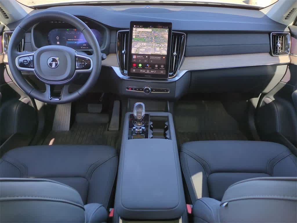 Thumbnail: 2025 Volvo XC90 - 13