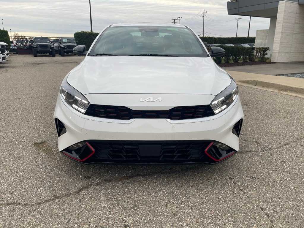 Thumbnail: 2024 Kia Forte - 8