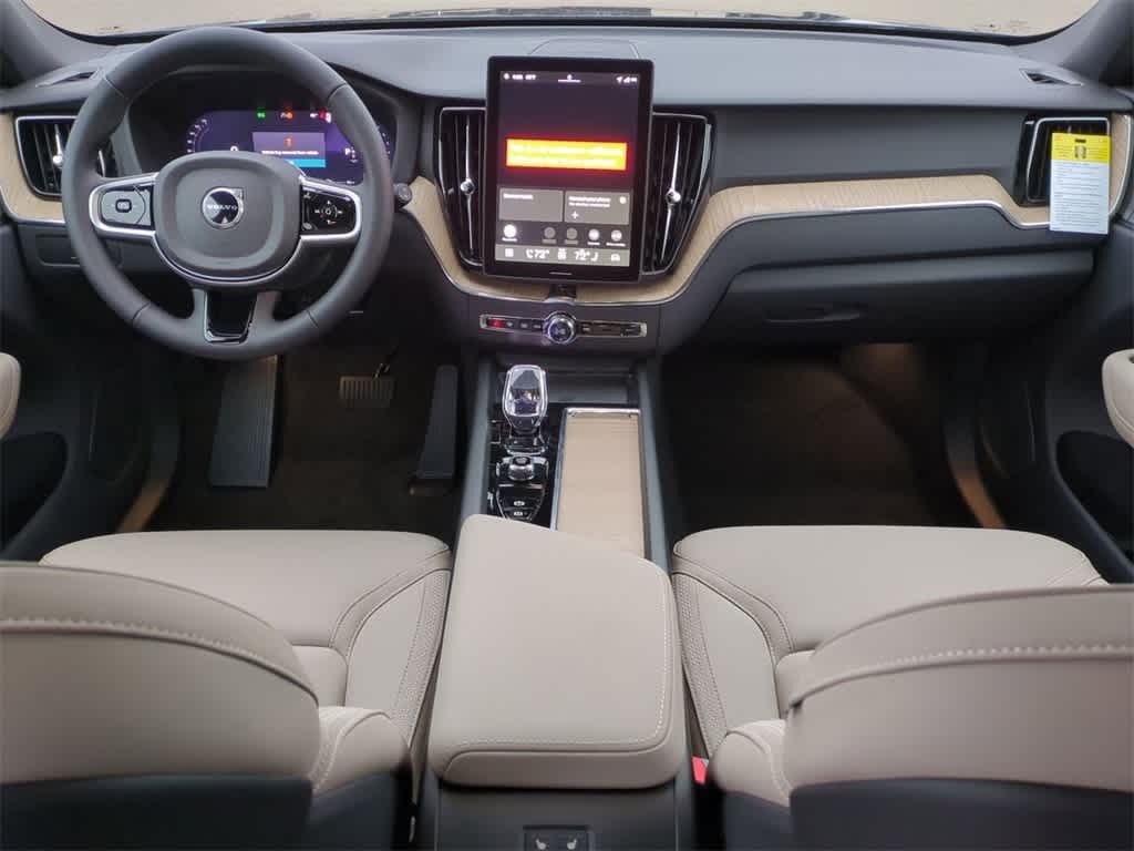 Thumbnail: 2026 Volvo XC60 - 14