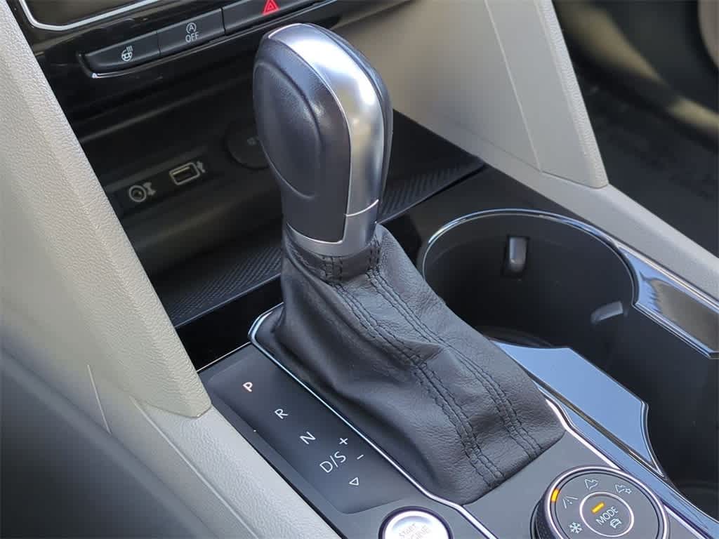 Thumbnail: 2019 Volkswagen Atlas - 33