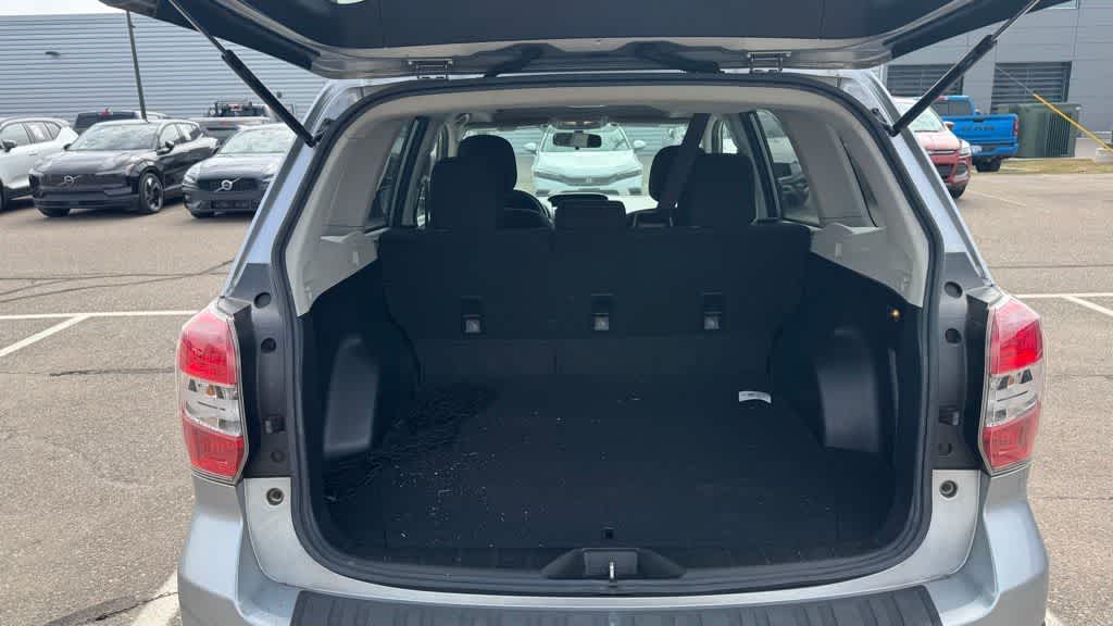 Thumbnail: 2015 Subaru Forester - 15