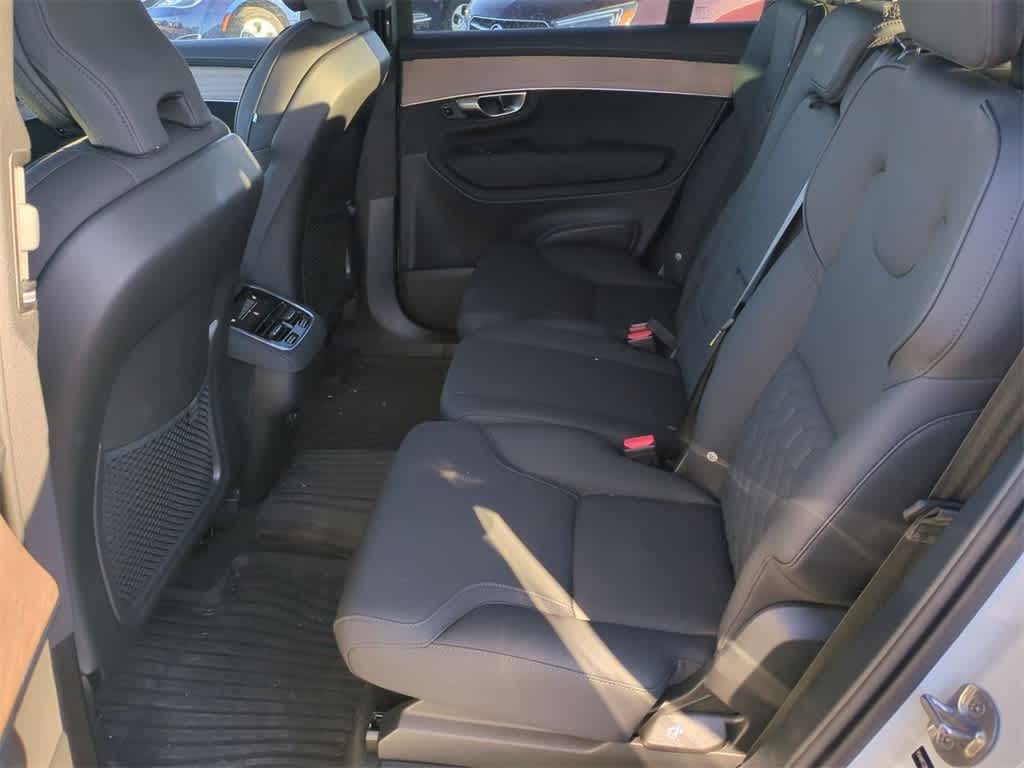 Thumbnail: 2025 Volvo XC90 - 12