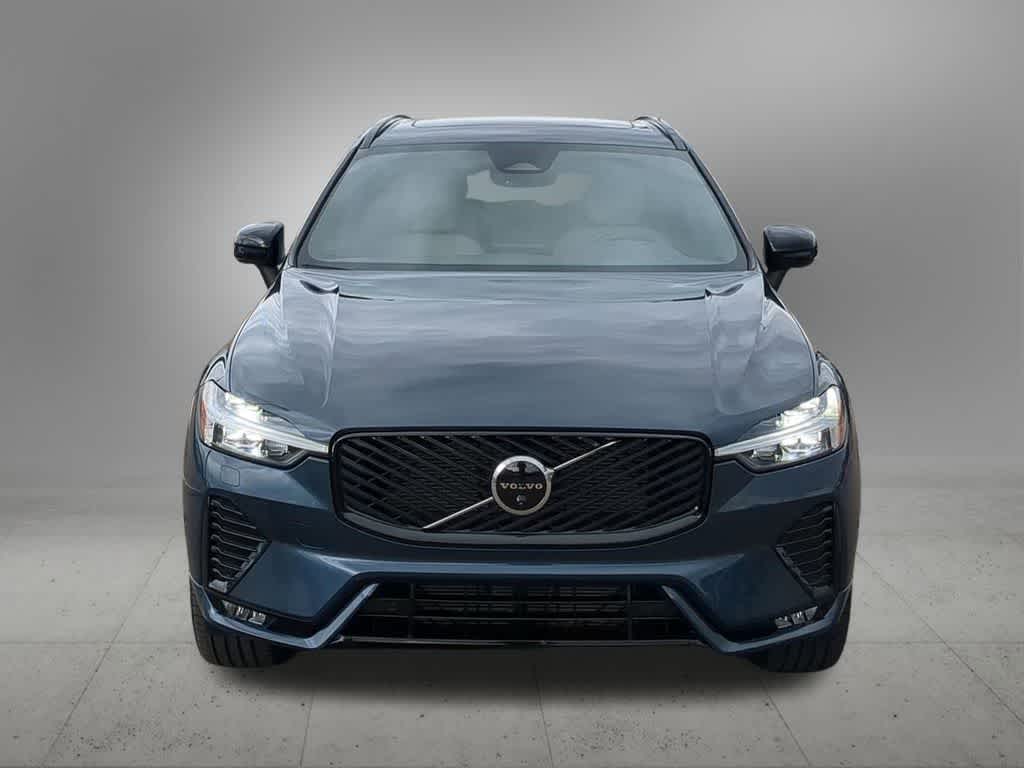 Thumbnail: 2026 Volvo XC60 - 9