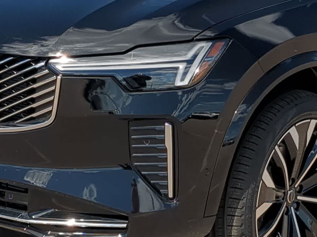 Thumbnail: 2026 Volvo XC90 - 10