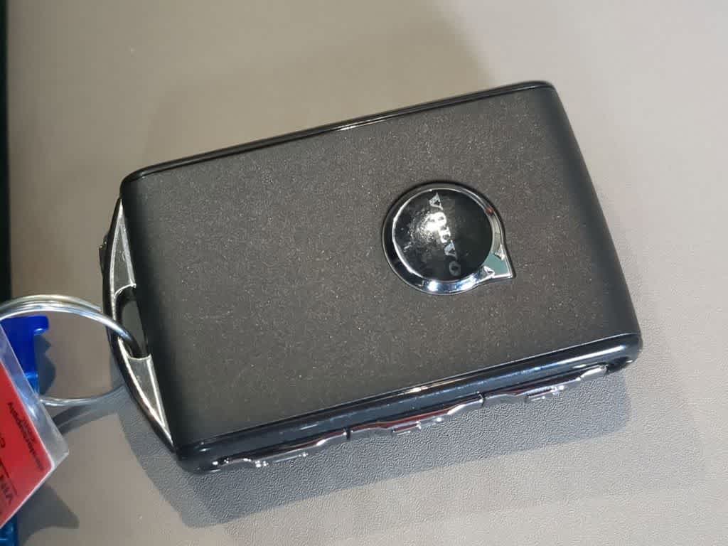 Thumbnail: 2026 Volvo XC60 - 24